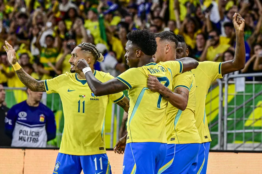 Braziliaanse spelers vieren een doelpunt