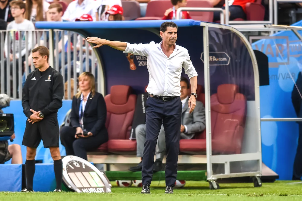 Fernando Hierro als bondscoach van Spanje