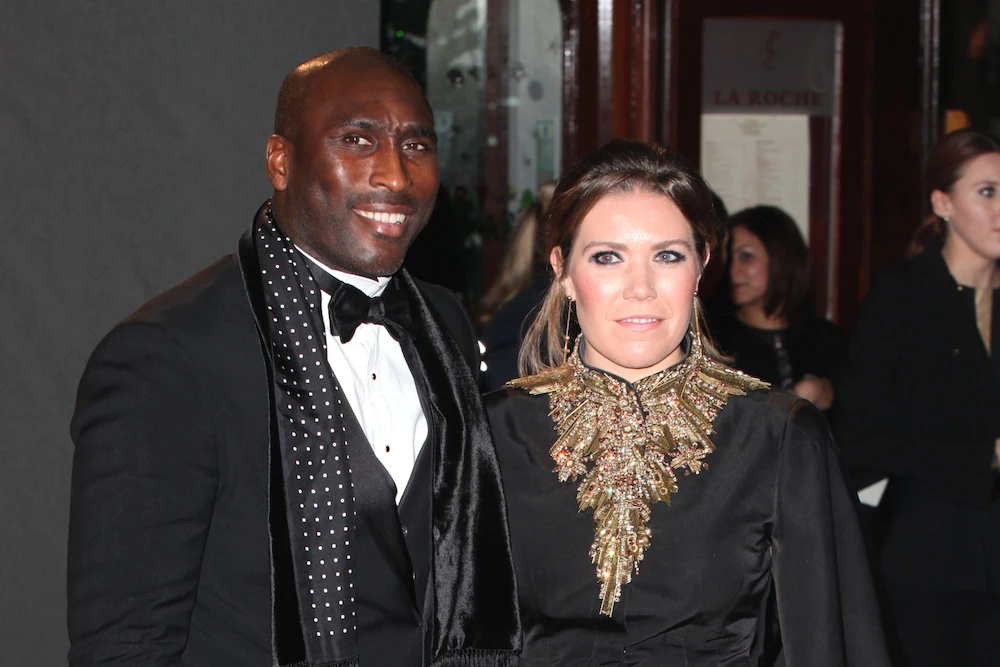 Sol Campbell met zijn vrouw Fiona in 2013